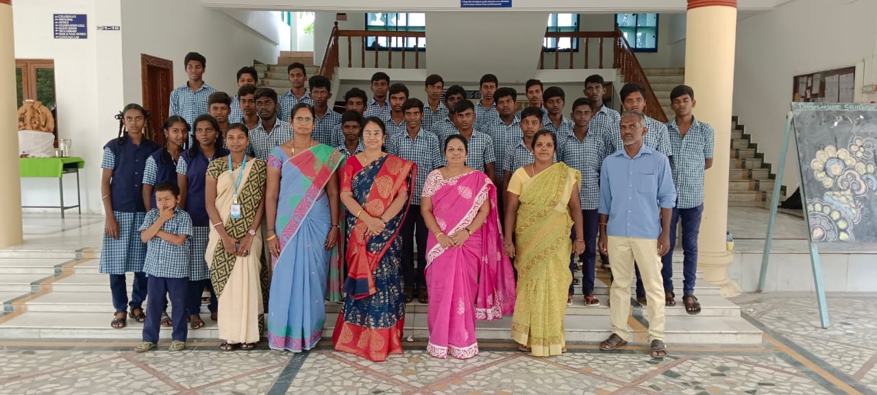 :: Dhanalakshmi Srinivasan College of Arts and Science for Women ...